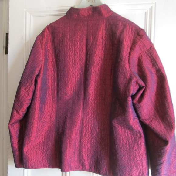 Bernardo magenta lightweight jacket Size 1X - Picture 5 of 5